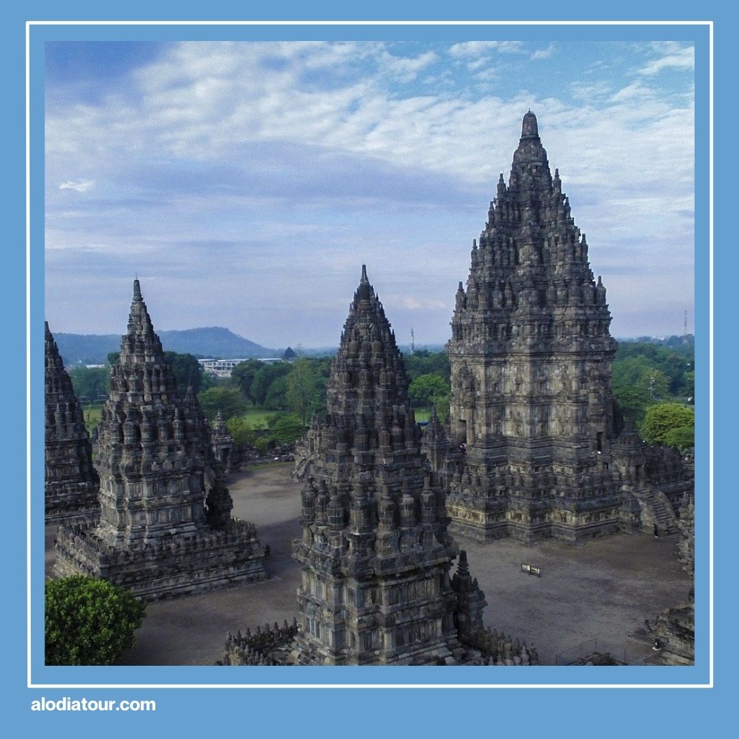 Candi Prambanan
